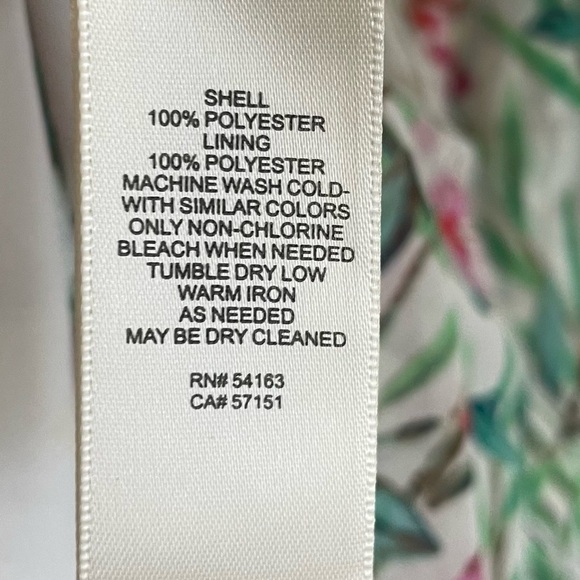 Eliza J Floral Sleeveless High Neck Ruffle Dress, Size 6 - Picture 9 of 9